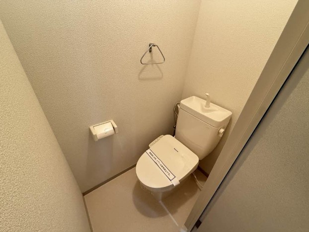 地下鉄七隈線 福大前駅 徒歩25分 2階建 築30年のトイレ写真