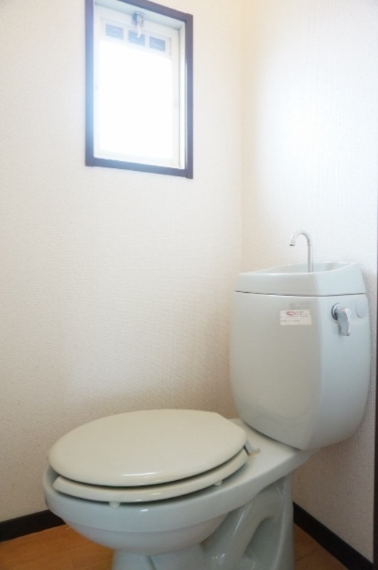 トイレ　図面と現状が相違がある場合には現状を優先