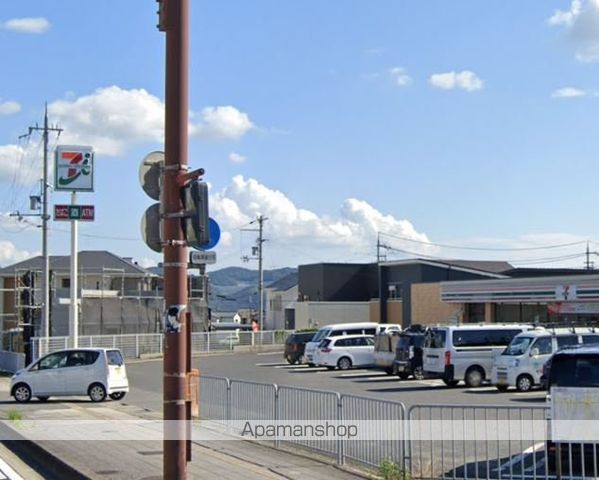 コンビニ　セブンイレブン 岩出根来店（コンビニ）まで574m