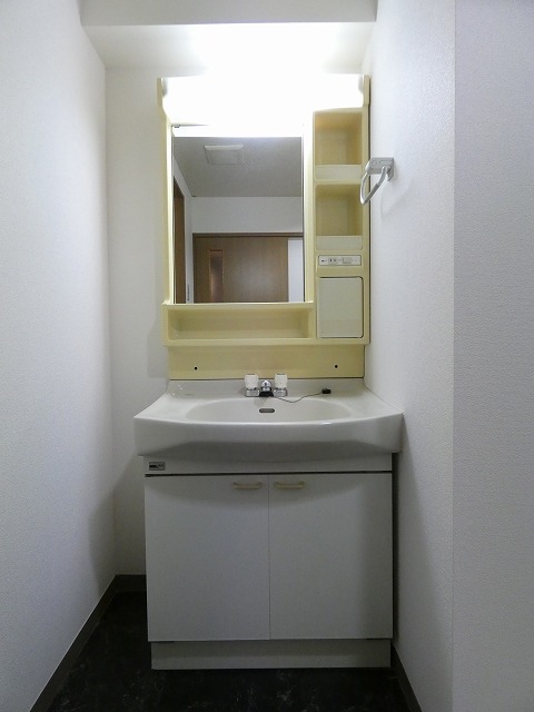 洗面設備　洗面所