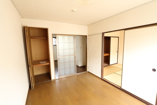 その他部屋・スペース　☆洋室６帖のお部屋が２部屋☆