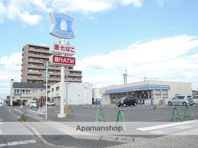 コンビニ　ローソン／新保店（コンビニ）まで550m