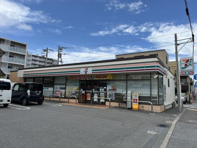 コンビニ　セブン－イレブン横須賀公郷町２丁目店（コンビニ）まで247m