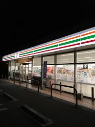 コンビニ　セブンイレブン 三豊詫間町店（コンビニ）まで2434m