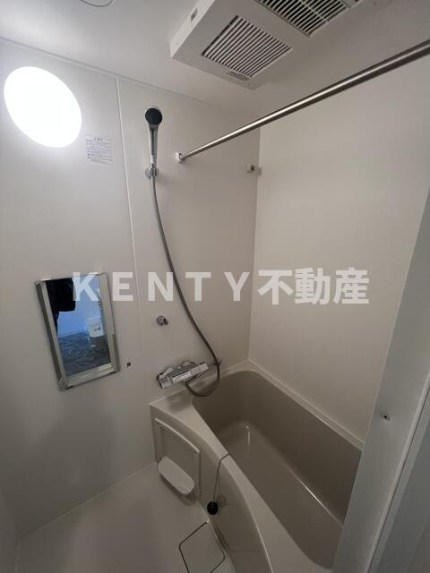 バス・シャワールーム　お風呂です