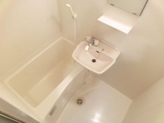 バス・シャワールーム　バス