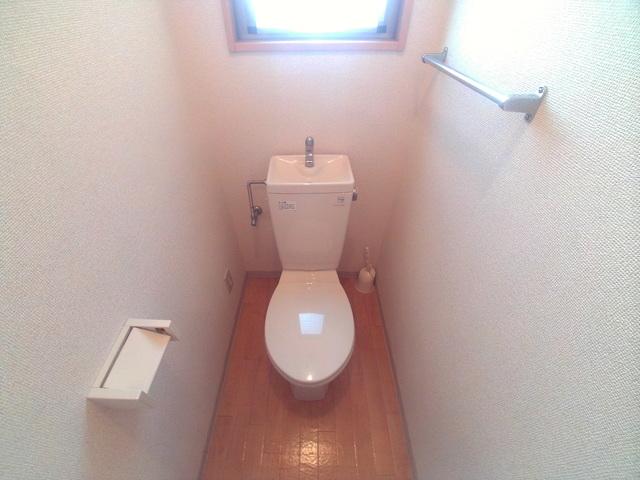 トイレ　モデルルーム
