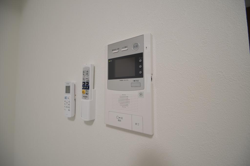 セキュリティ　カメラ付インターホン