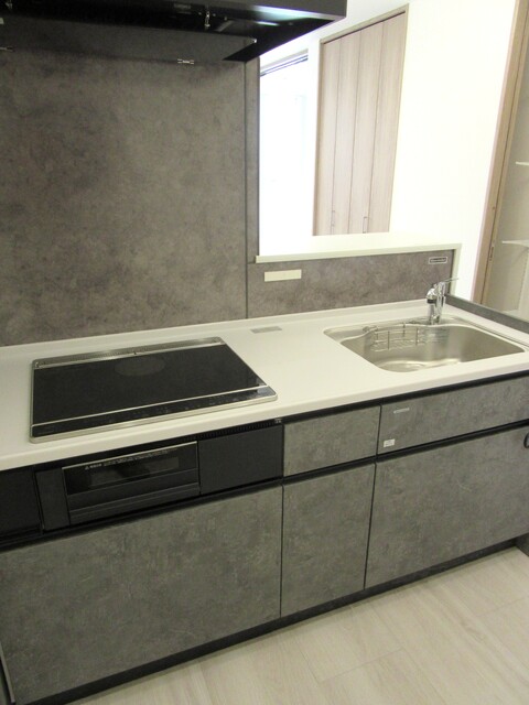 キッチン　★３口システムキッチン★