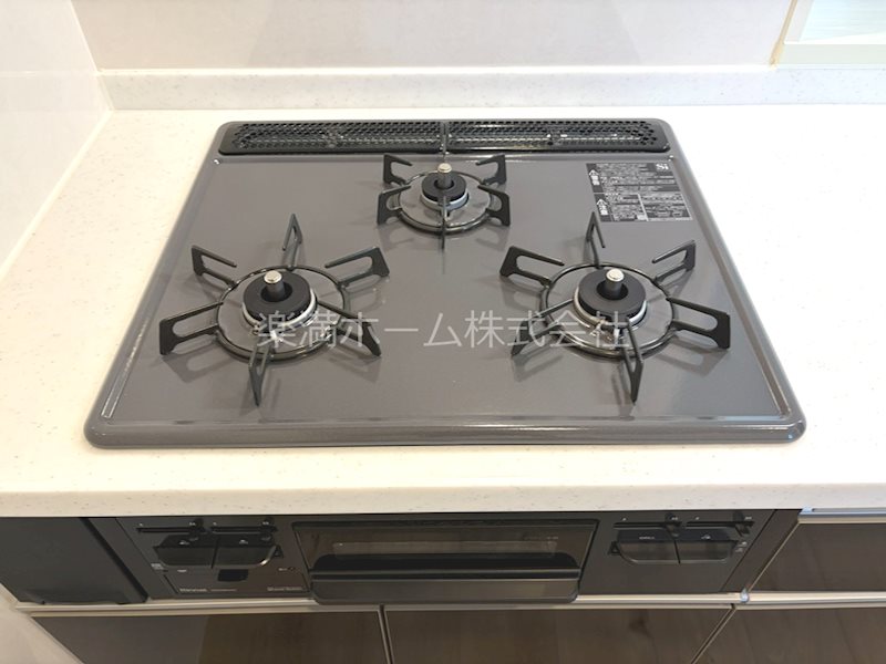 その他　3口ガスシステムキッチン♪