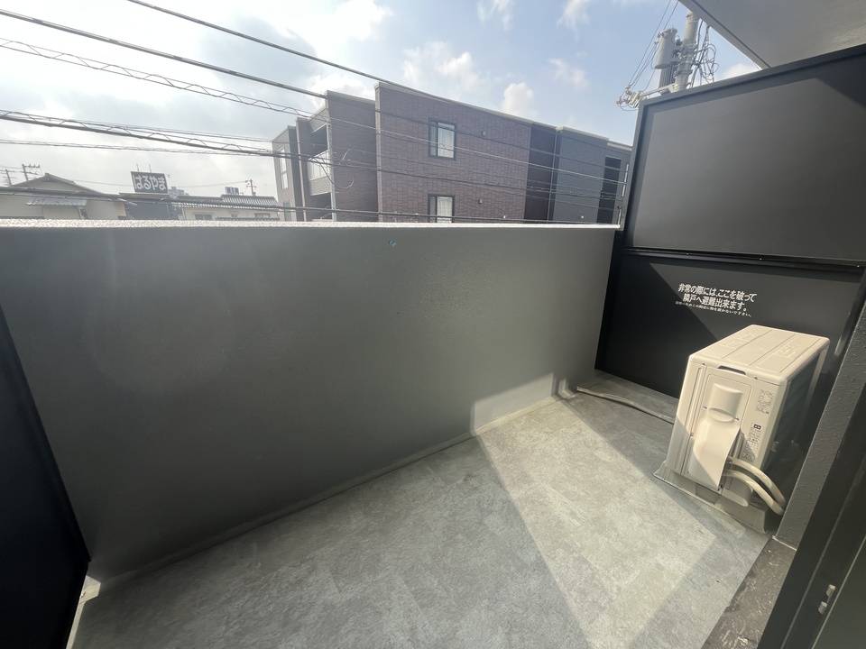 バルコニー　バルコニー