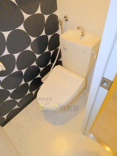 トイレ　ウォシュレット完備しています♪