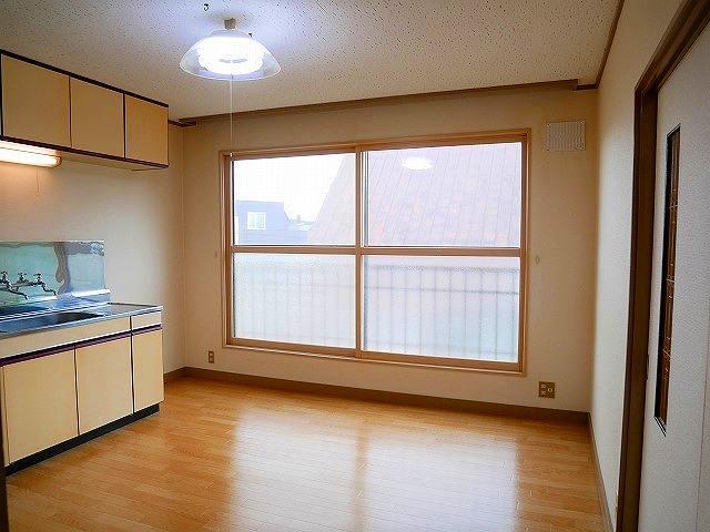 居室・リビング　リビング２