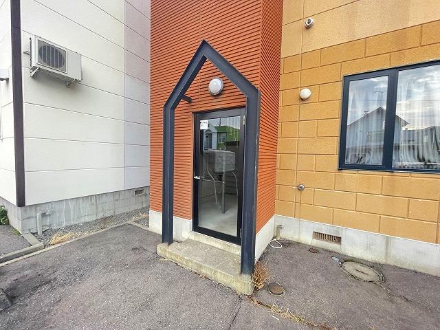 エントランス　エントランス