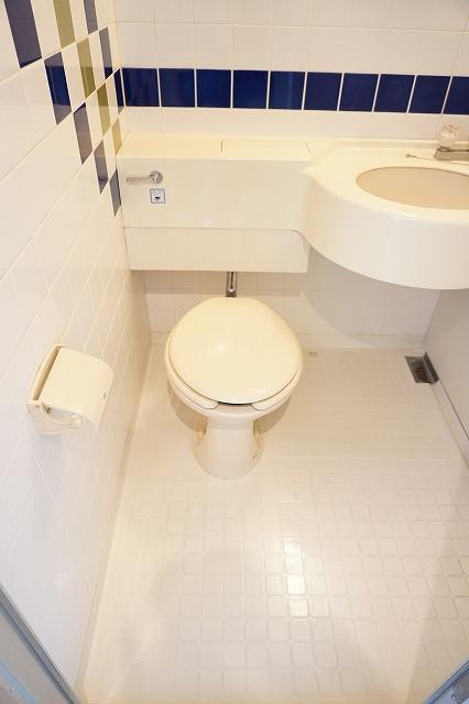 トイレ　トイレ