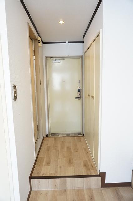 玄関　玄関