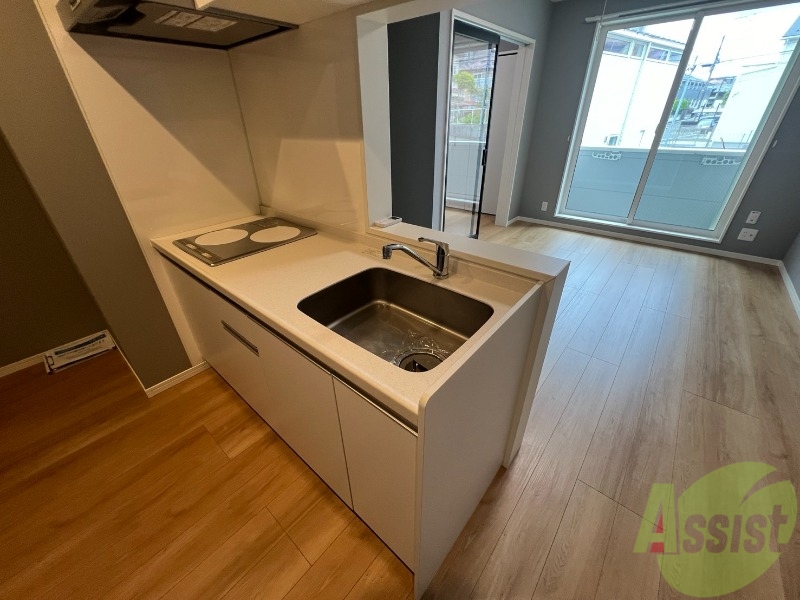 キッチン　キッチンを撮影しました。ＩＨクッキングヒーターとなります。