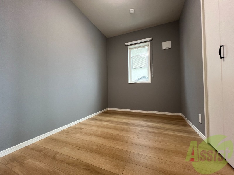 その他部屋・スペース　寝室を撮影しました。洋室３．６帖となります。