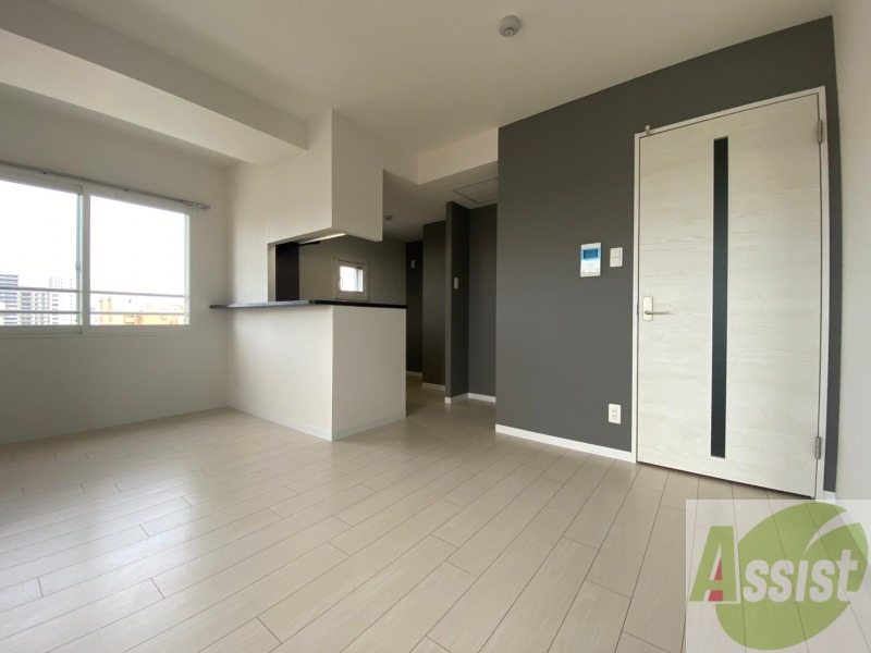 居室・リビング　広くてキレイなお部屋が広がっていて、充実した生活が送れそう。