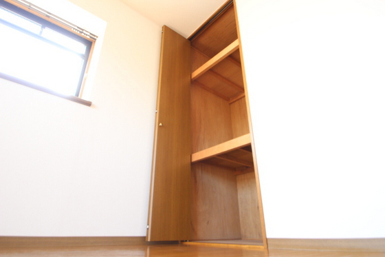 収納　※別部屋の写真です