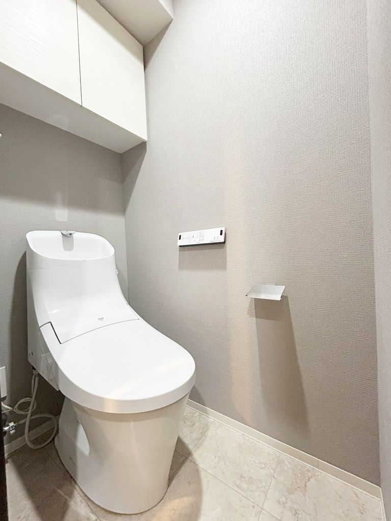 トイレ　★温水洗浄便座★