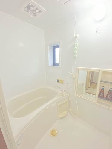 バス・シャワールーム　バス