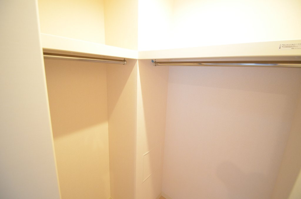 収納　ウォークインクローゼット