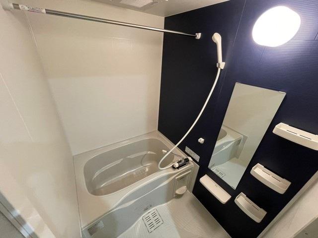 バス・シャワールーム　同物件他部屋の写真
