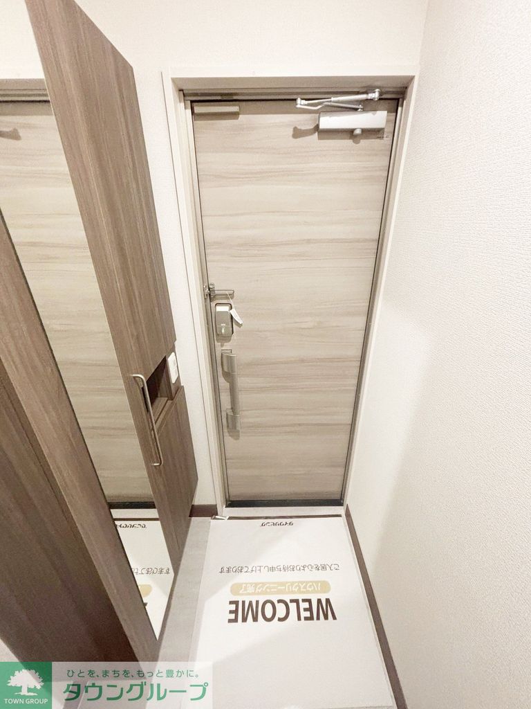 玄関　お問合せはタウンハウジングまで！※現地待合わせ相談可能