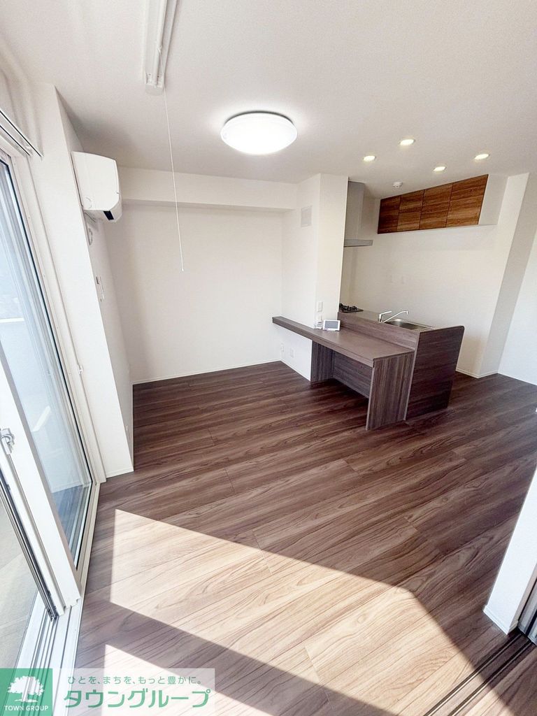 居室・リビング　お問合せはタウンハウジングまで！※現地待合わせ相談可能