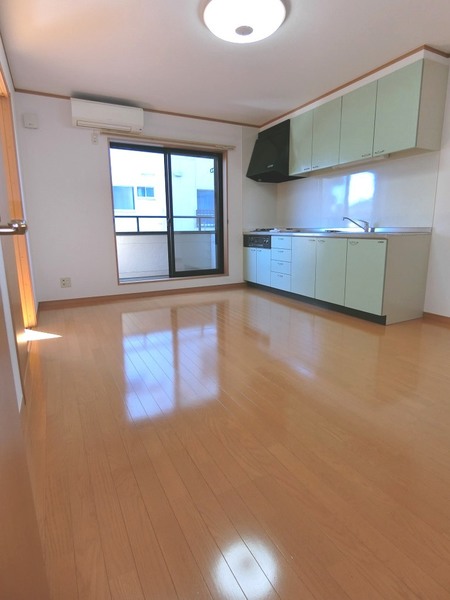 居室・リビング　同タイプ別室写真