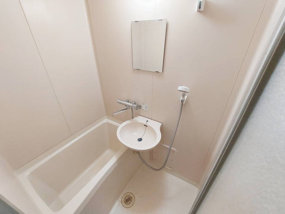 バス・シャワールーム　浴室