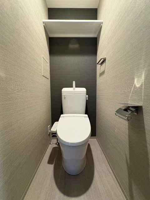 トイレ　温水洗浄暖房便座