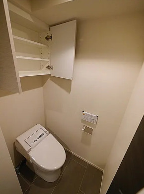 トイレ　同タイプ部屋　参考写真です