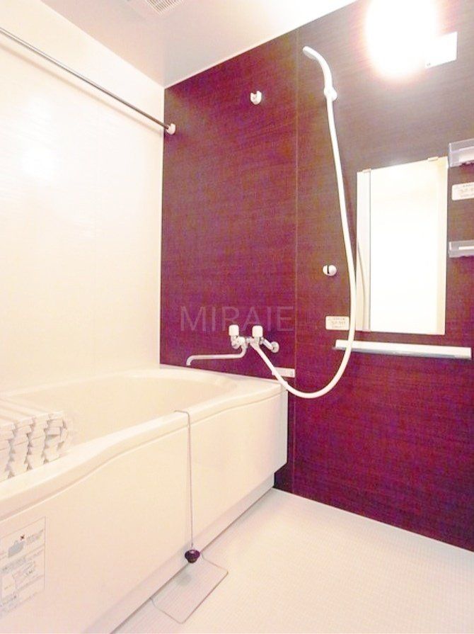 バス・シャワールーム　バス