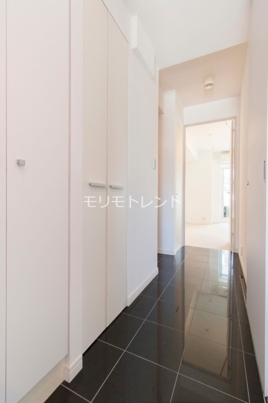 玄関　室内参考写真