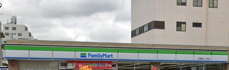 コンビニ　ファミリーマート（コンビニ）まで301m