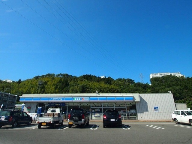 コンビニ　金沢学院大学前店（コンビニ）まで300m