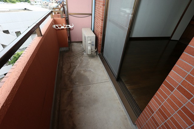 バルコニー　イメージ