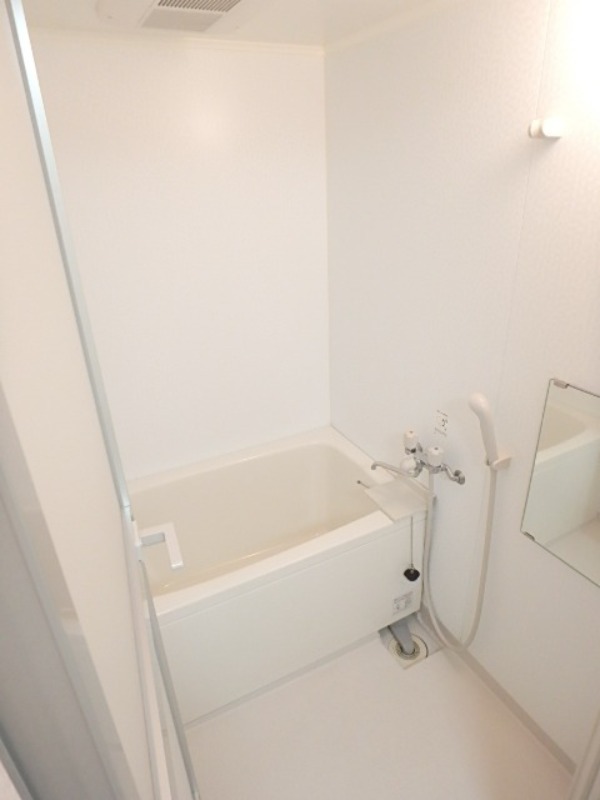 バス・シャワールーム　図面と現状に相違がある場合には現状を優先