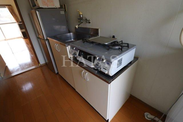 キッチン　同物件別部屋