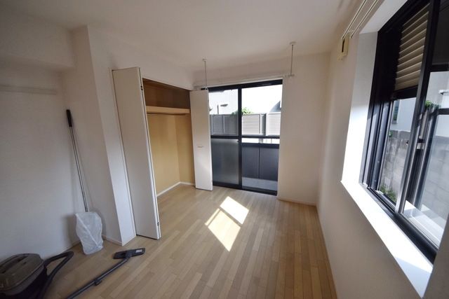 居室・リビング　★寝室★