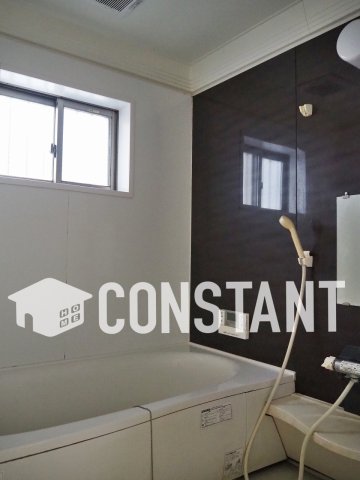 バス・シャワールーム　※同タイプの参考物件写真となります（色・素材等違う場合もござ