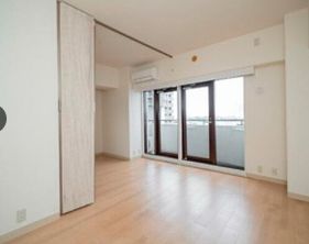 居室・リビング　こちらの居間で趣味の時間をお楽しみください