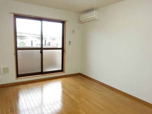 居室・リビング　エアコン有り！