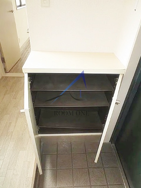 玄関　玄関です。