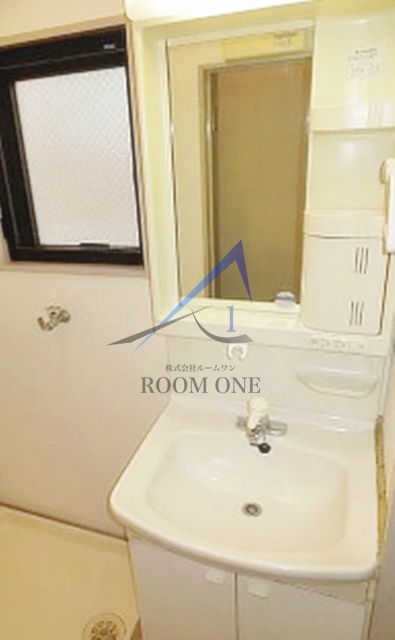 洗面設備　洗面台です。