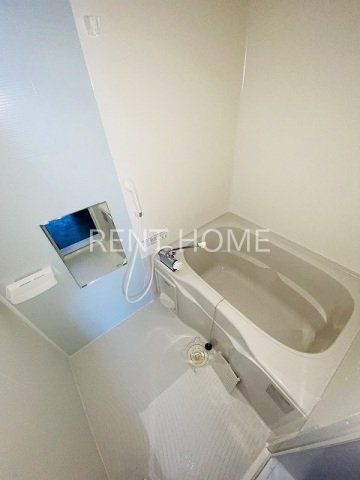 バス・シャワールーム　浴室乾燥機付き