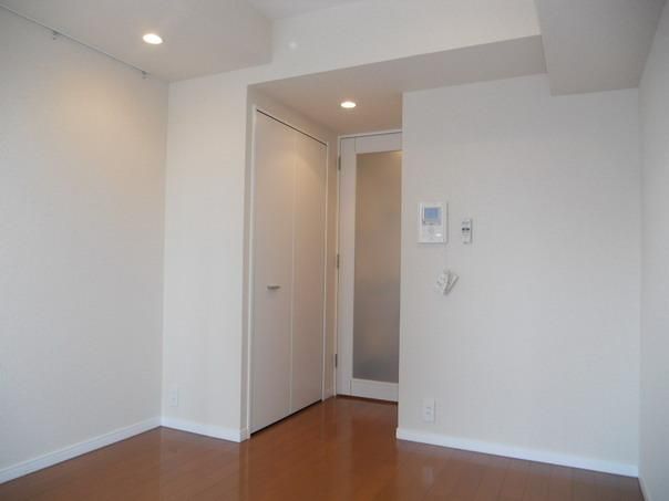 居室・リビング　居室２