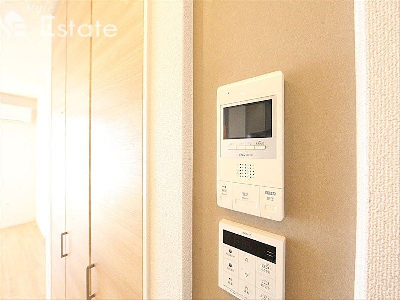 セキュリティ　モニター付きインターホン